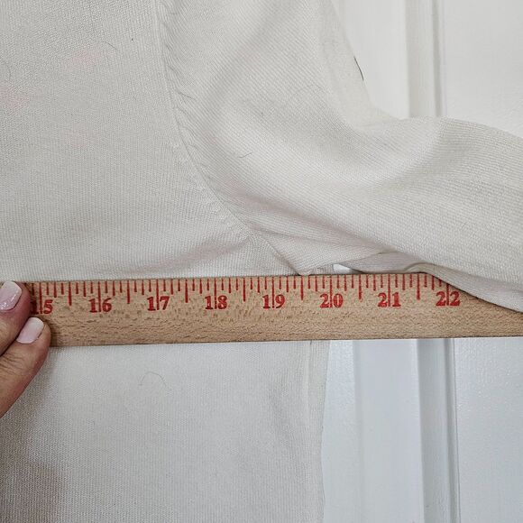 Charter Club Cream Cardigan Decorative hemline, Size‎ M, Rayon/nylon blend - Picture 5 of 8